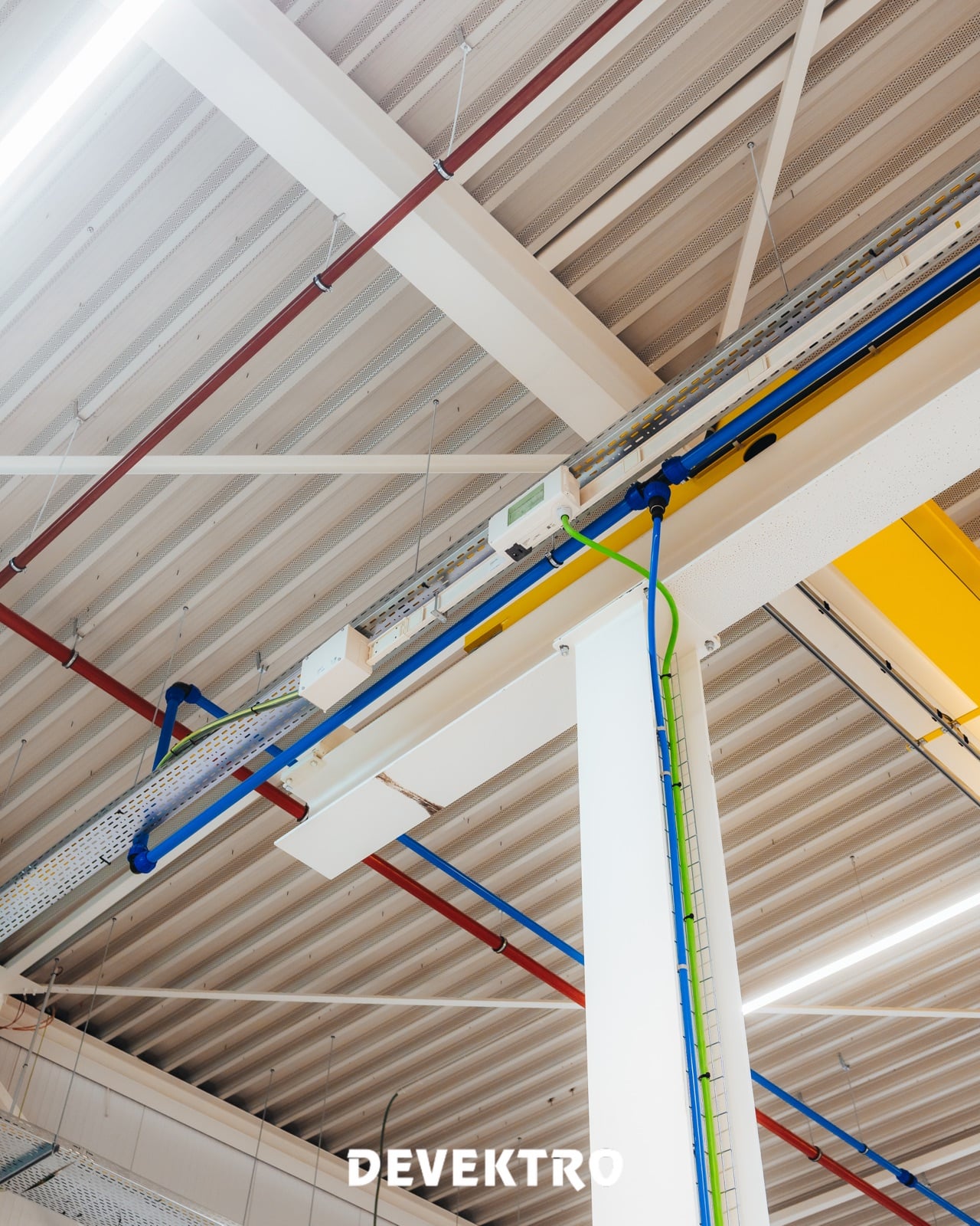 Marelec — Kabelbanen in de dakstructuur
